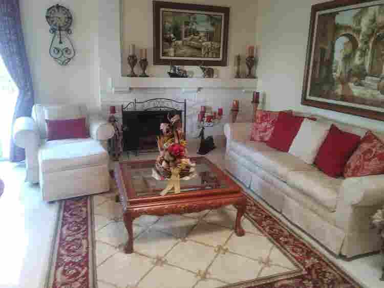 Two Rooms Available in Anaheim Home