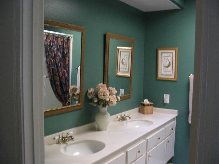 Two Rooms Available in Anaheim Home