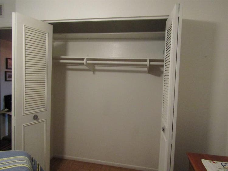 Frnished Bdrm & Privt Bath/2 Lvl TH