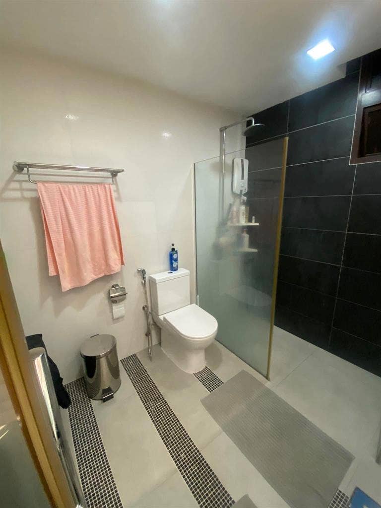 MASTER BEDROOM, SEMBAWANG CONDO