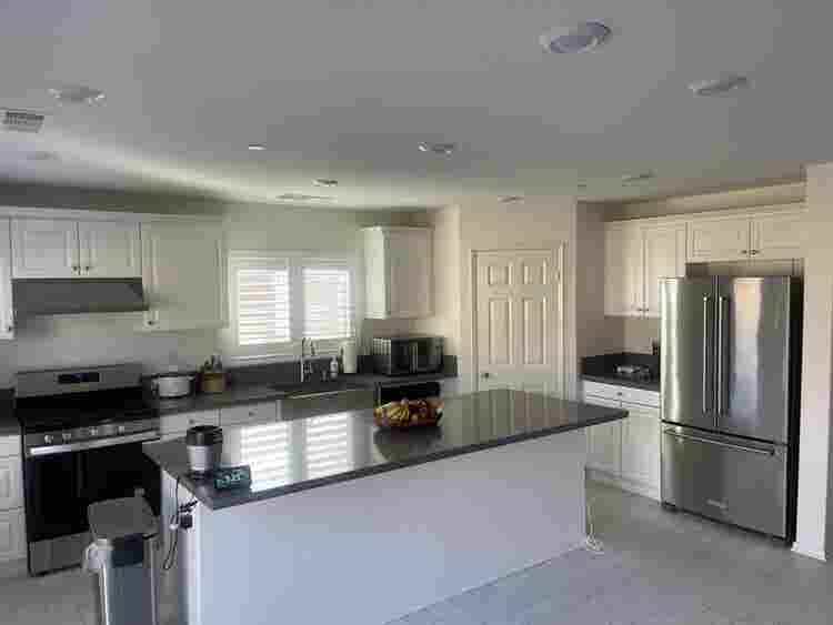 New Victorville Home room for rentt