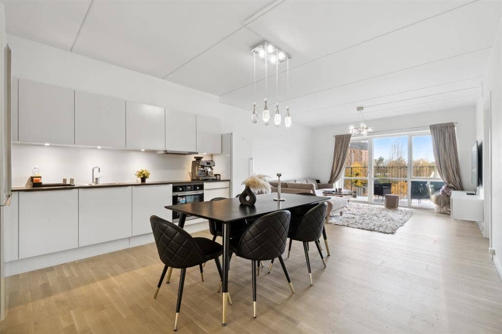 Spacious Apartment
