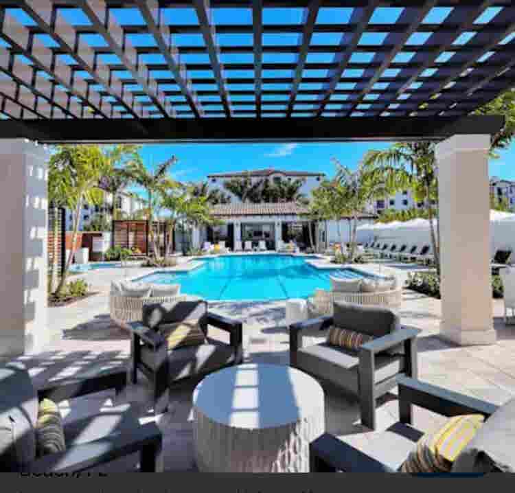 Furnished Room - Resort Style