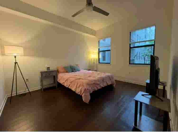 Furnished Room - Resort Style