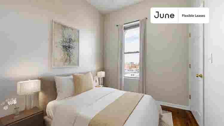 3 BR in Chicago