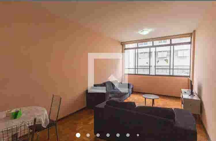 Alugo vaga em quarto feminino