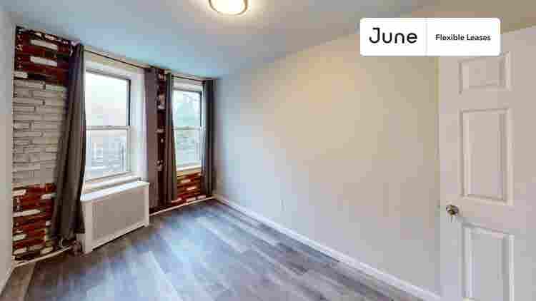 3 BR in New York City