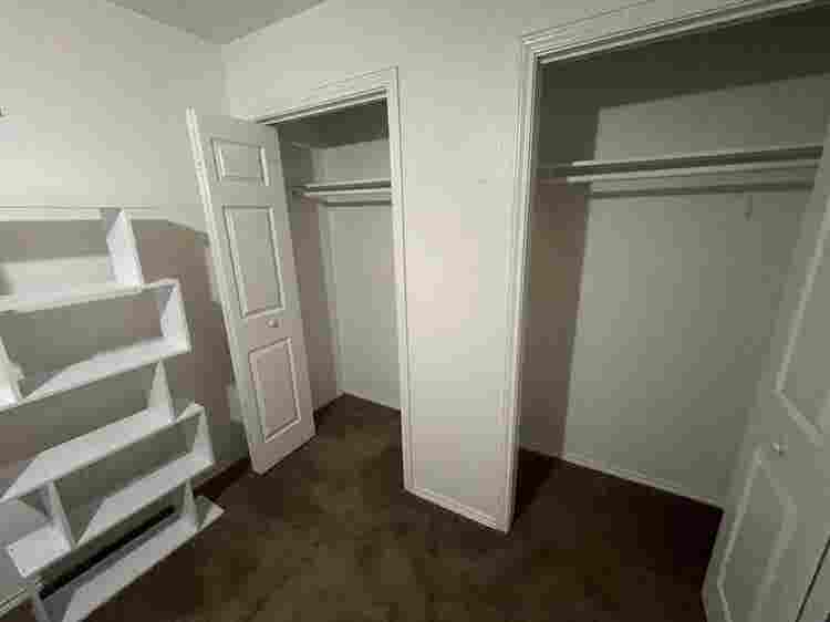 Single Room 4 Rent in Townhome