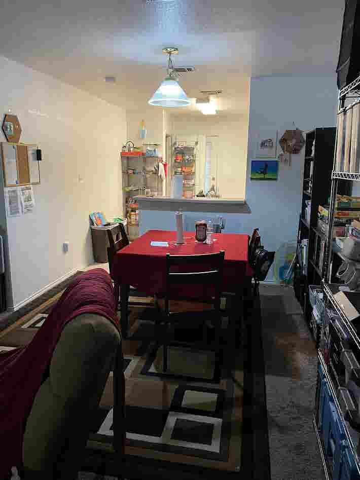Single Room 4 Rent in Townhome