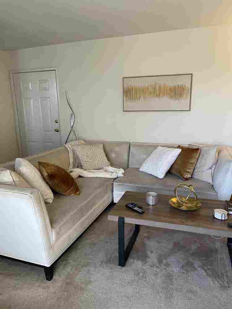 ✨Room for Rent in Sherman Oaks ✨