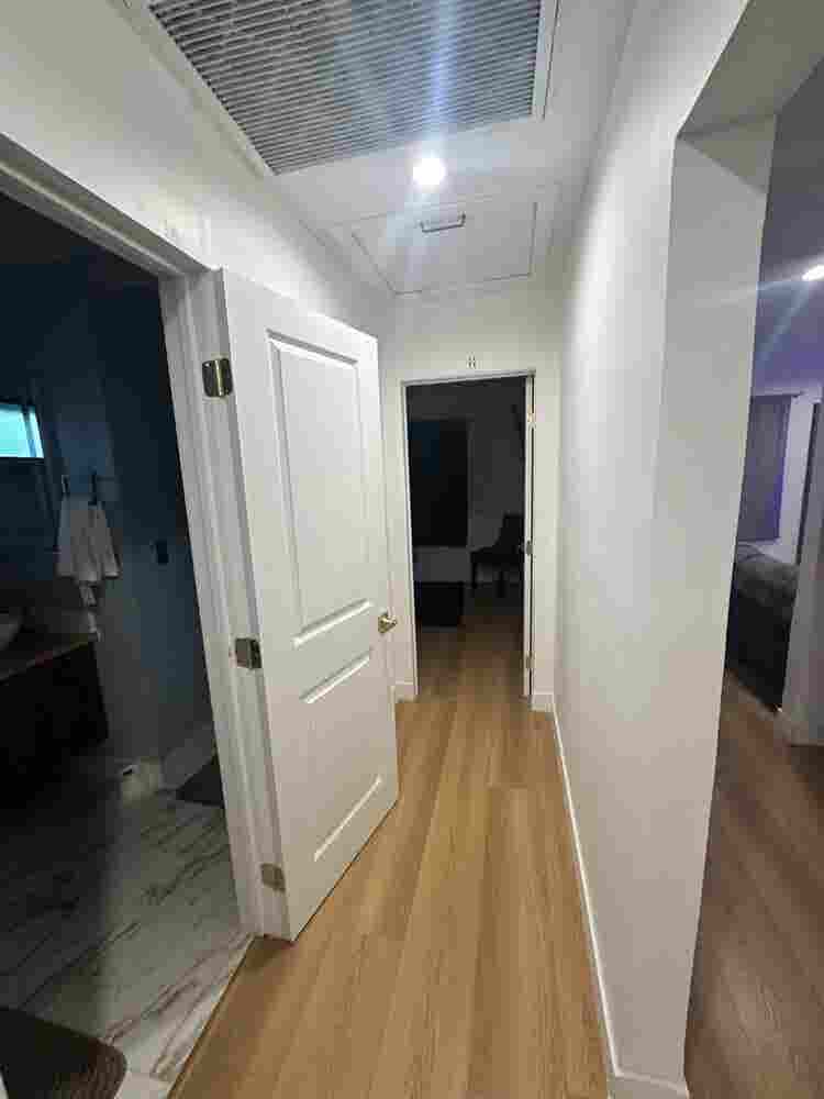 Room available in Long Beach