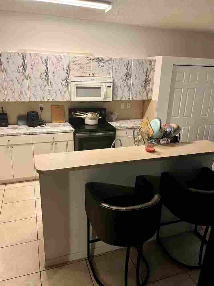 Cozy, furnished bedrooms for Rent