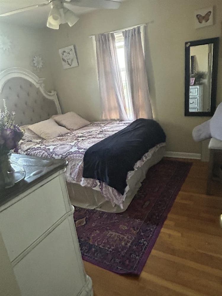 Room for rent