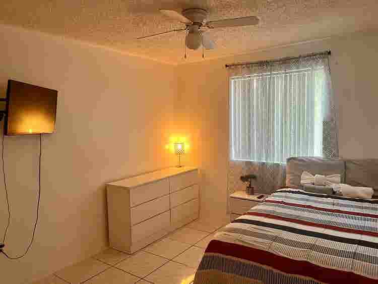 Cozy, Furnished Bedrooms for Rent