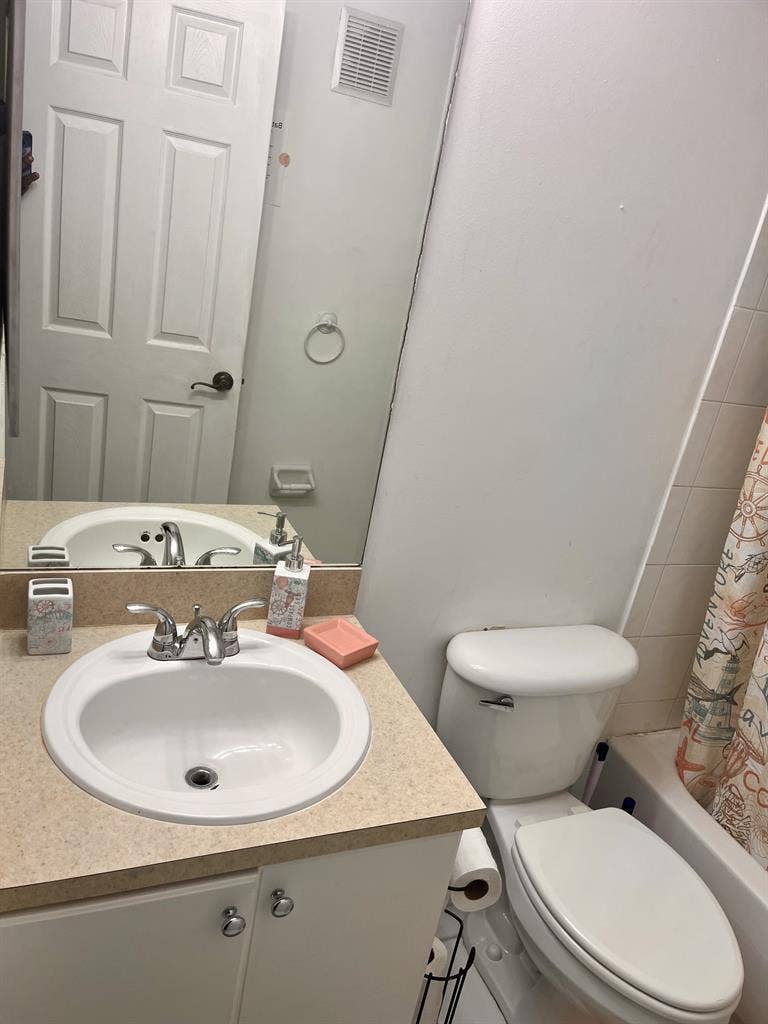 Cozy, Furnished Bedrooms for Rent