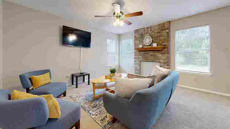1 BR in Cedar Park