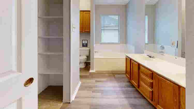 1 BR in Cedar Park