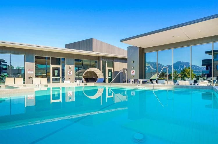 2-Bed in Boulder at halfrental pric