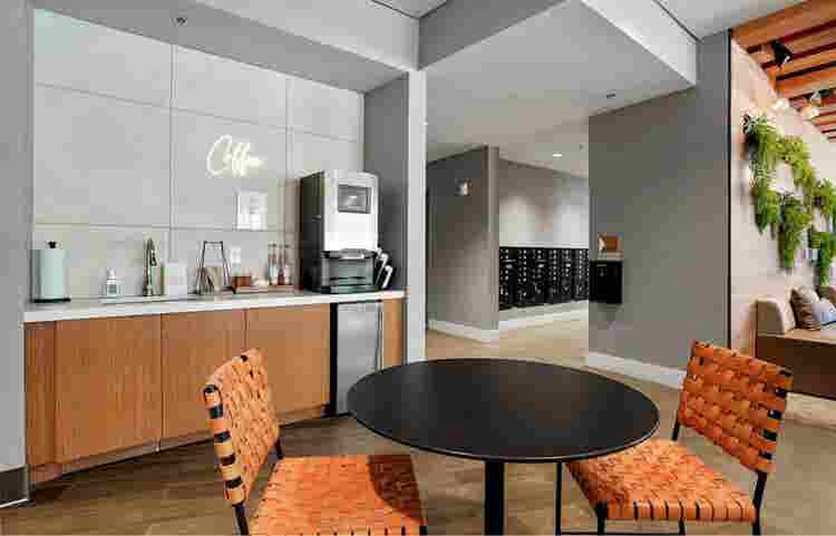2-Bed in Boulder at halfrental pric
