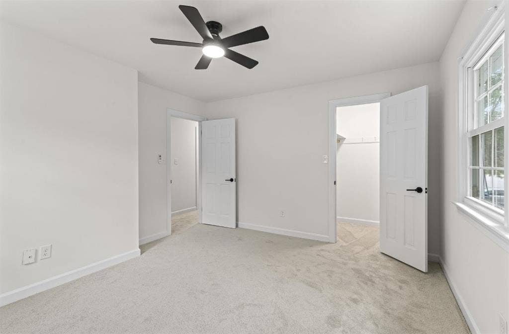Big rooms for rent