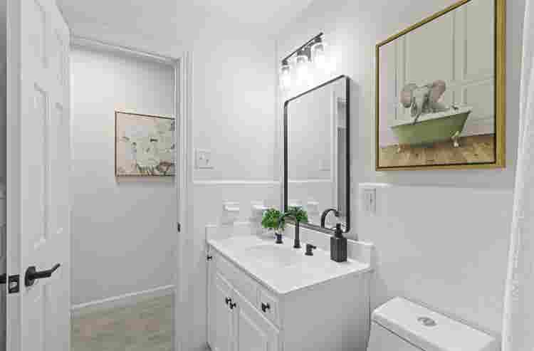 Big rooms for rent