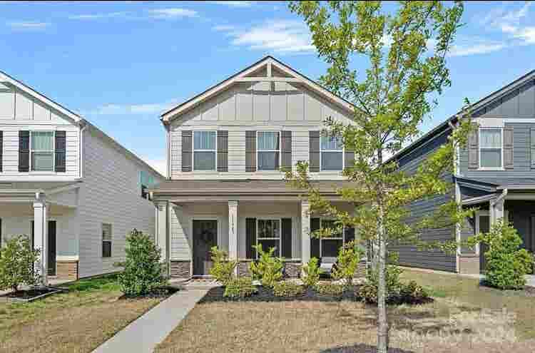 5 BR in Huntersville