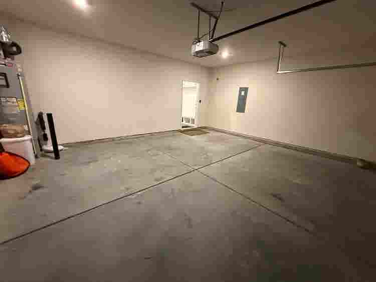 5 BR in Huntersville