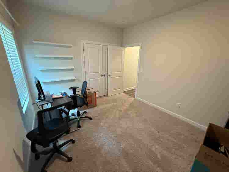 5 BR in Huntersville