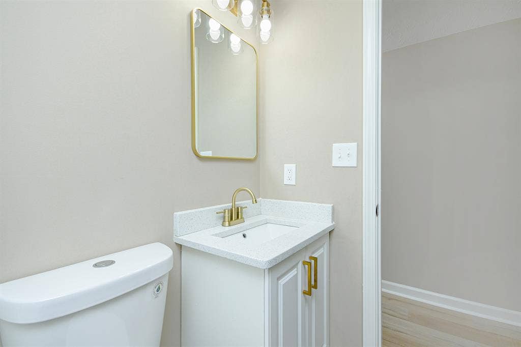 6 BR in Decatur