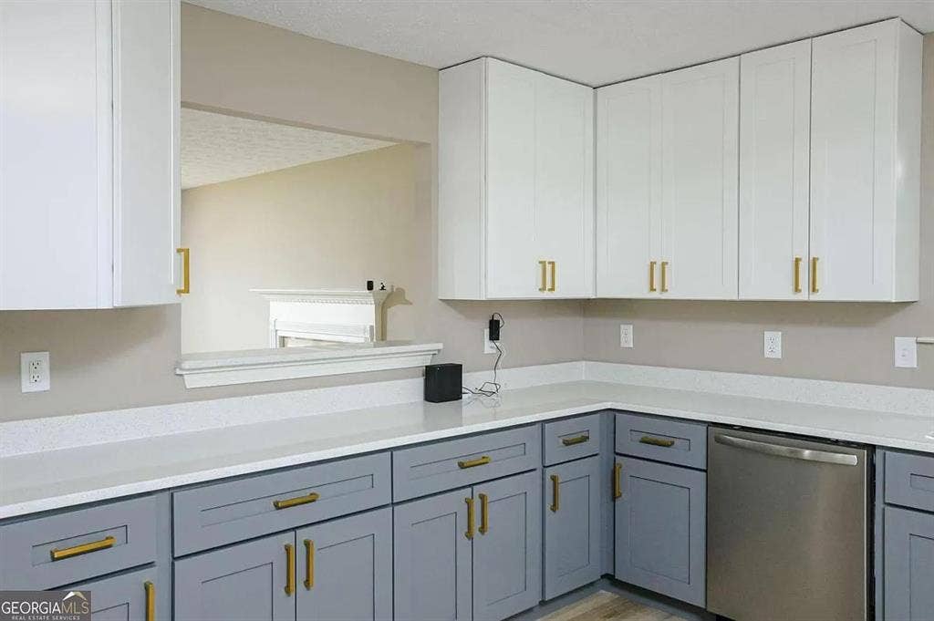 6 BR in Decatur