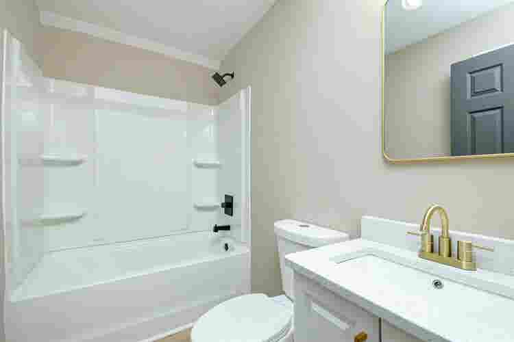 6 BR in Decatur