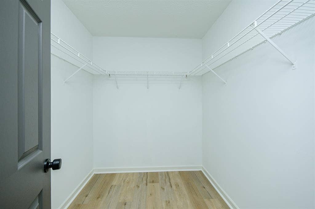 6 BR in Decatur