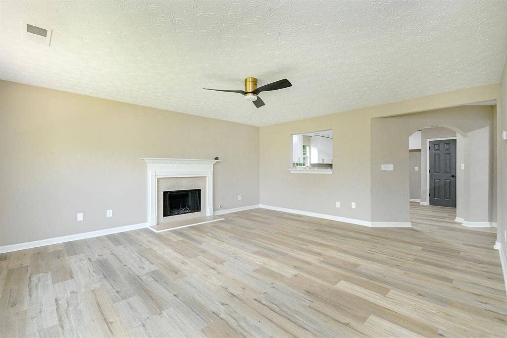 6 BR in Decatur