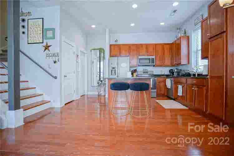 3 BR in Charlotte