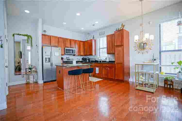 3 BR in Charlotte