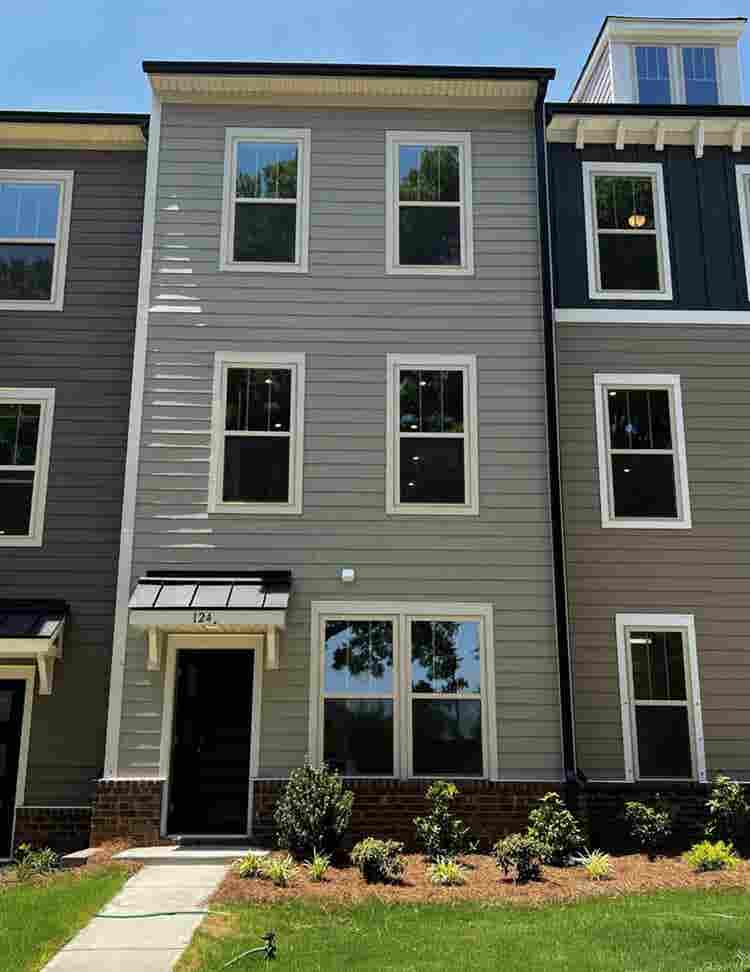 3 BR in Charlotte