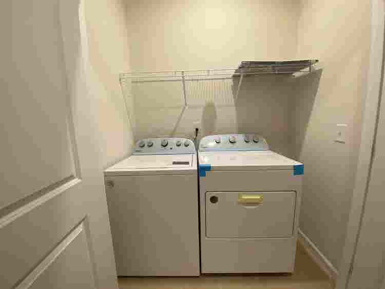3 BR in Belmont