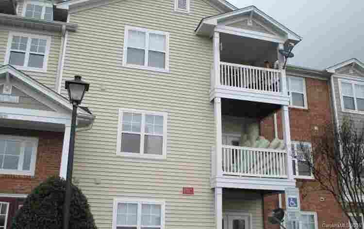 3 BR in Charlotte