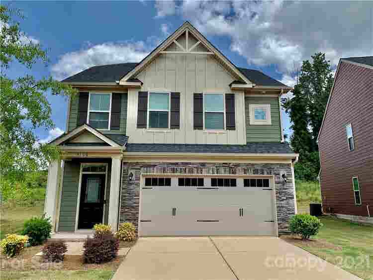3 BR in Charlotte