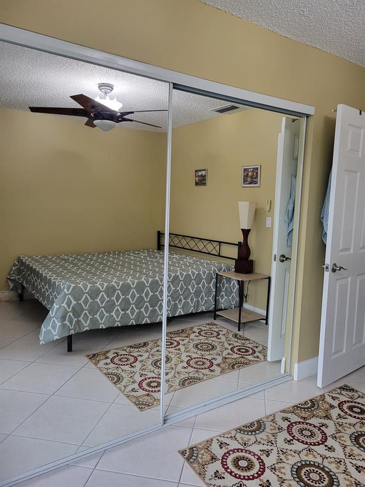 Room for rent 6 months