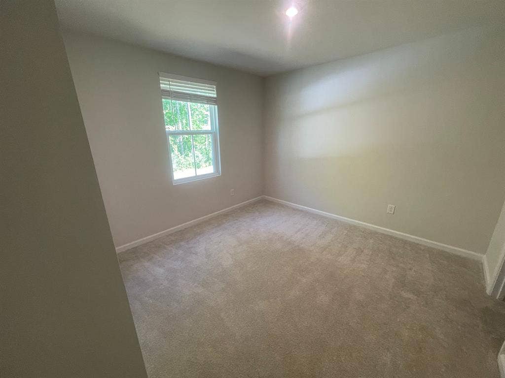 4 BR in Charlotte