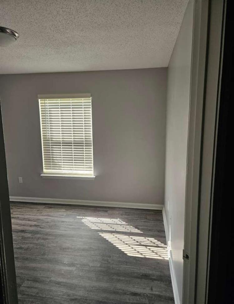 UNC Area Private room and bathroom