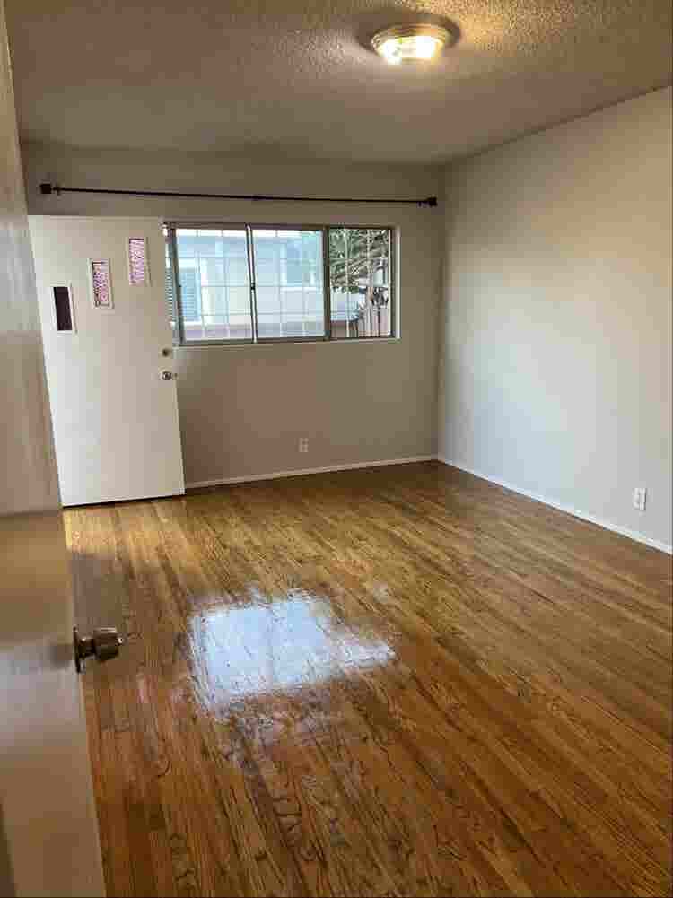 Master bedroom. Private entrance