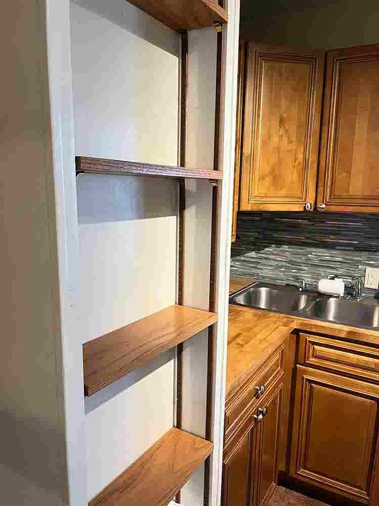 BA w/ Laundry – NE Mpls