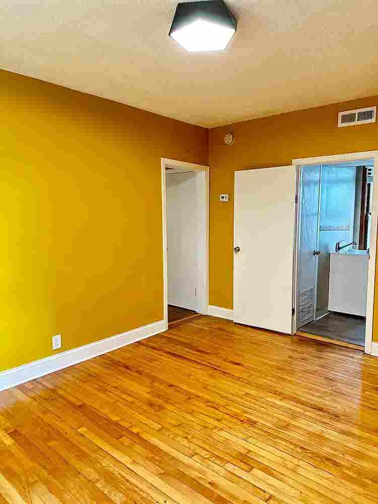 BA w/ Laundry – NE Mpls