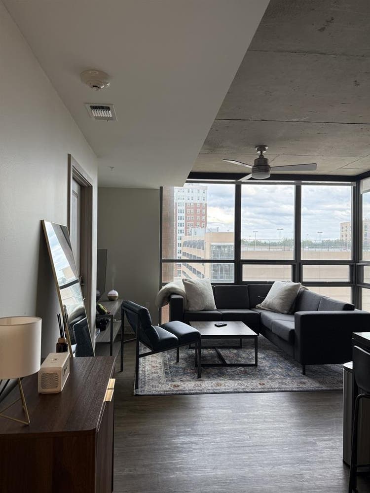 SUBLET AVAILABLE- JAN APT
