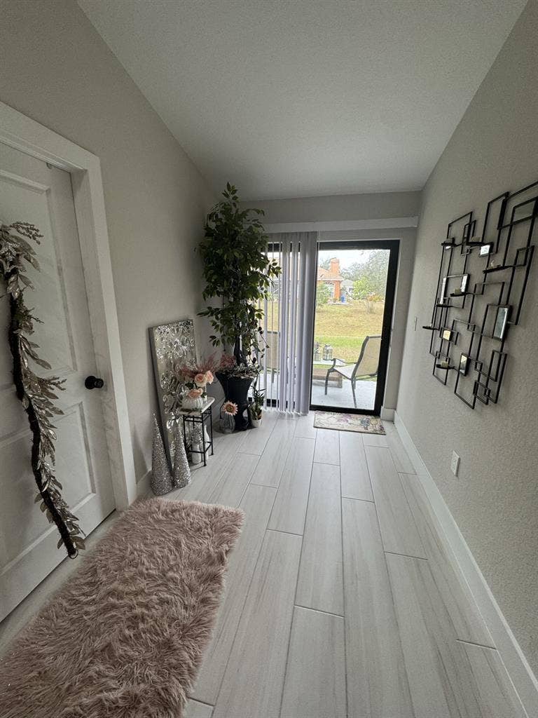 Furnished bedroom all included