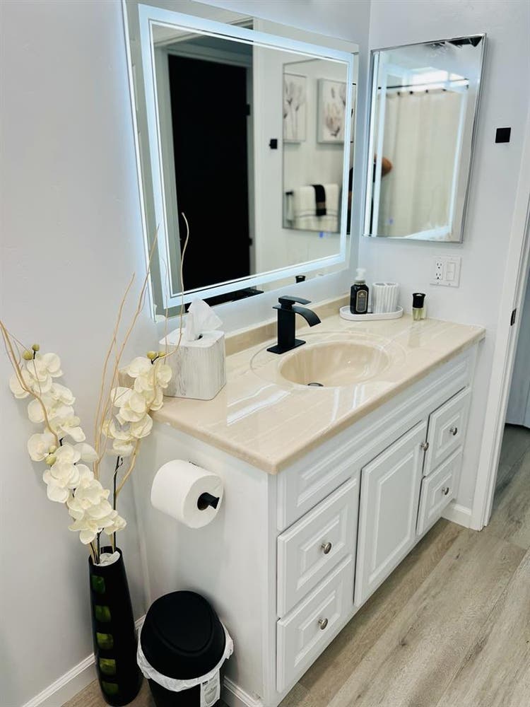 Recently Remodeled Apartment