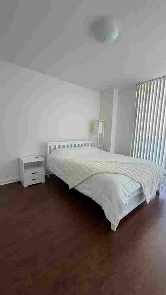 Room for Rent – Downtown Miami