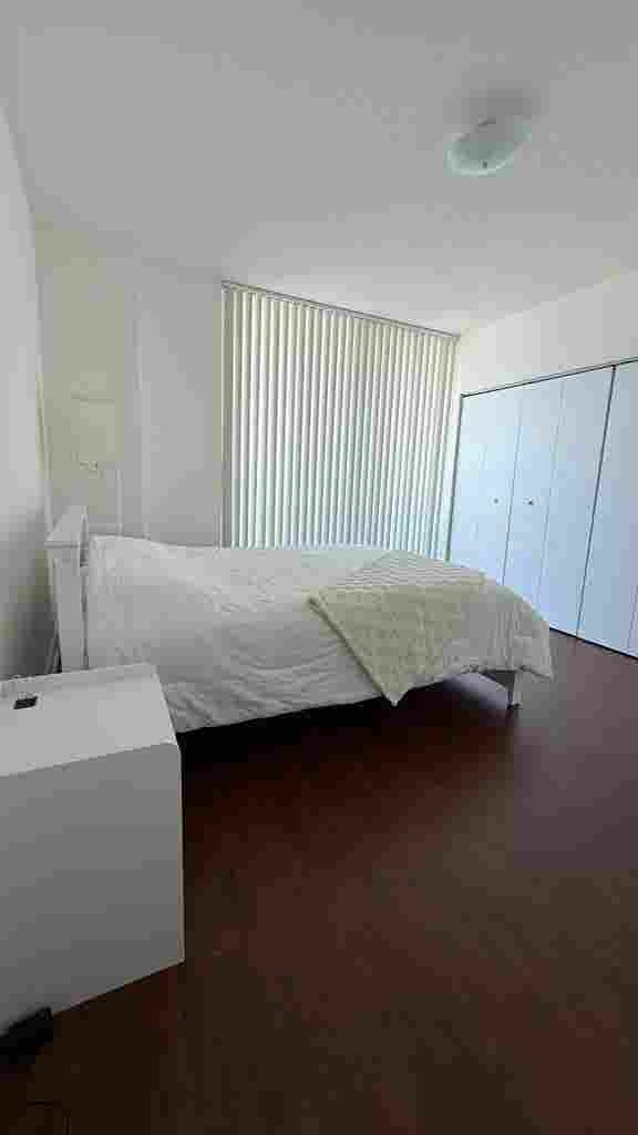Room for Rent – Downtown Miami